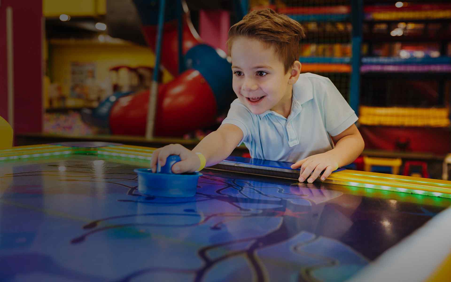 https://www.ikidspark.fun/wp-content/uploads/2022/05/hero_contact.jpg